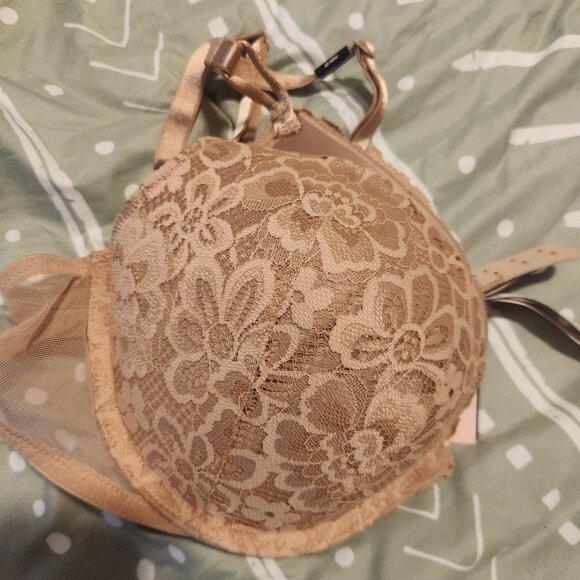 Victoria's Secret Other - Victoria Secrets 38 C